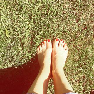 Sierra Boggess feet photo 9