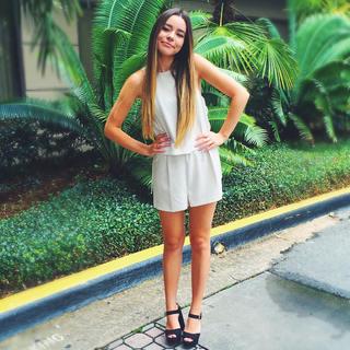 Sierra Furtado feet photo 18