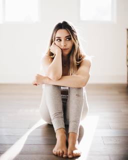 Sierra Furtado feet photo 8