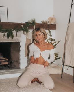 Sierra Furtado feet photo 20