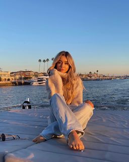 Sierra Furtado feet photo 9