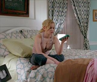 Sierra McCormick feet photo thumbnail