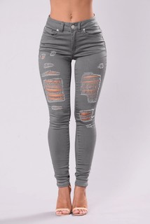 Sierra Skye feet photo thumbnail