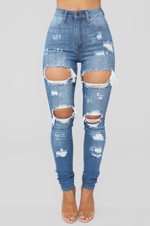 Sierra Skye feet photo thumbnail