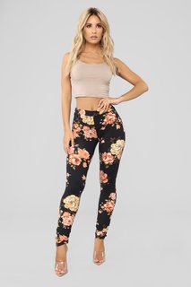 Sierra Skye feet photo thumbnail