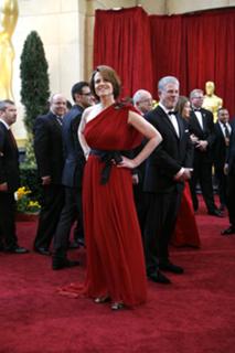 Sigourney Weaver feet photo thumbnail