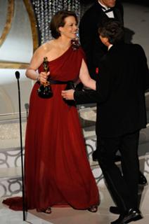 Sigourney Weaver feet photo thumbnail