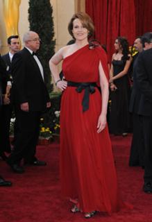Sigourney Weaver feet photo thumbnail
