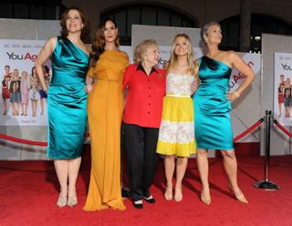 Sigourney Weaver feet photo thumbnail