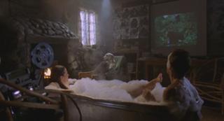 Sigourney Weaver feet photo thumbnail