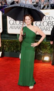 Sigourney Weaver feet photo thumbnail