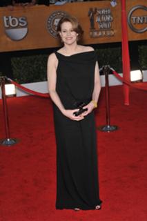 Sigourney Weaver feet photo thumbnail