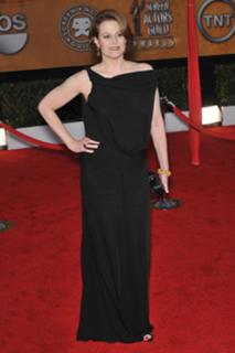 Sigourney Weaver feet photo thumbnail