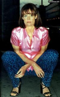 Sigourney Weaver feet photo thumbnail
