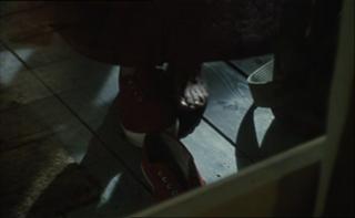 Sigourney Weaver feet photo thumbnail