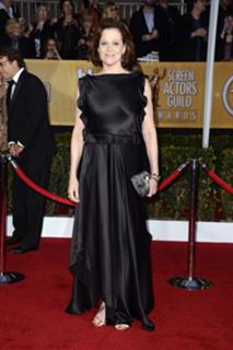 Sigourney Weaver feet photo thumbnail