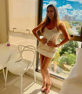 Sil Esteves feet photo 9