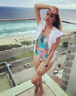 Sil Esteves feet photo 8