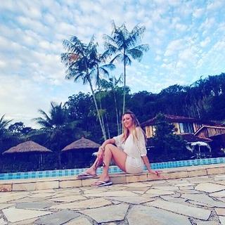 Sil Esteves feet photo 4