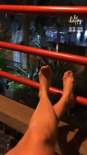 Sil Esteves feet photo 1