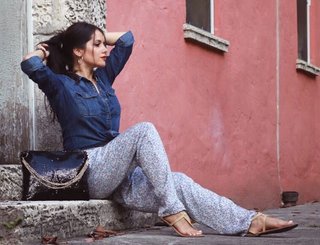 Silvana Arias feet photo 9