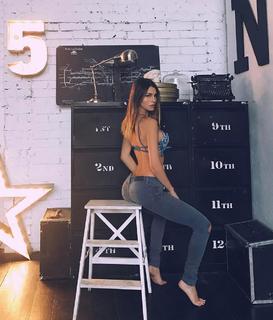 Silvia Caruso feet photo 17