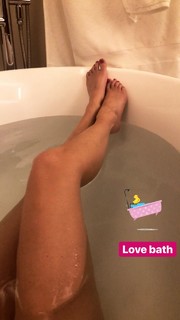 Silvia Caruso feet photo 2
