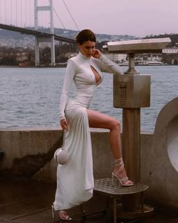 Silvia Caruso feet photo 13
