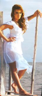 Silvia Navarro feet photo thumbnail