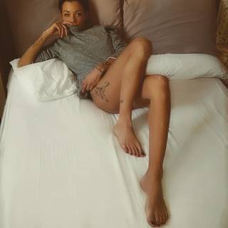 Silvia Provvedi feet photo 4