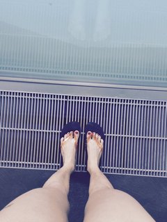 Silvia Provvedi feet photo 9