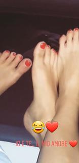Silvia Provvedi feet photo 2