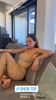 Silvia Provvedi feet photo 6