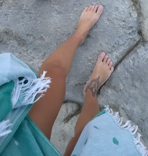 Silvia Provvedi feet photo 4