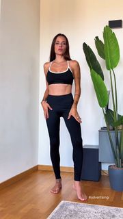 Silvia Provvedi feet photo 8