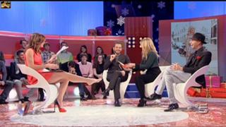 Silvia Toffanin feet photo thumbnail