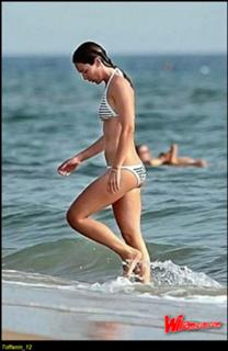 Silvia Toffanin feet photo thumbnail