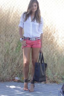 Silvia Zamora feet photo 17