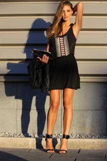 Silvia Zamora feet photo 14