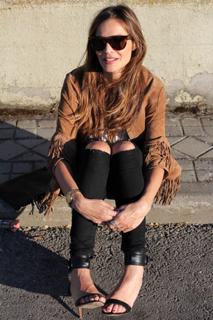 Silvia Zamora feet photo 8