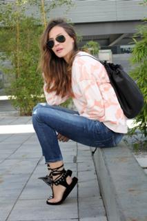 Silvia Zamora feet photo 17