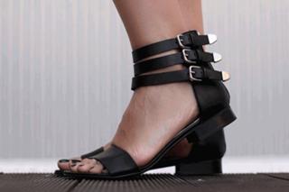 Silvia Zamora feet photo 6