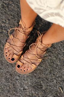 Silvia Zamora feet photo 17