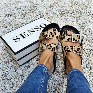 Silvia Zamora feet photo 18