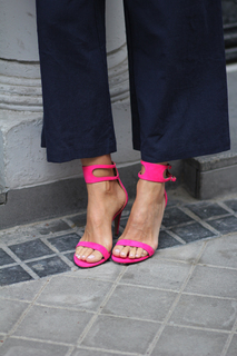 Silvia Zamora feet photo 1