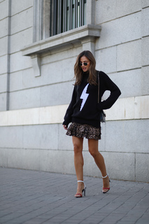 Silvia Zamora feet photo 3