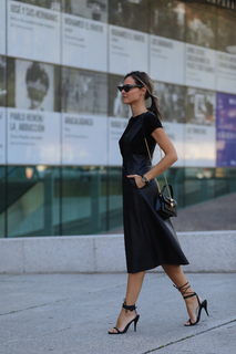 Silvia Zamora feet photo 6
