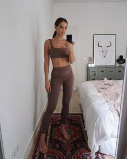 Silvia Zamora feet photo 19