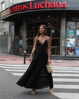 Silvia Zamora feet photo 9