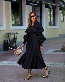 Silvia Zamora feet photo 5
